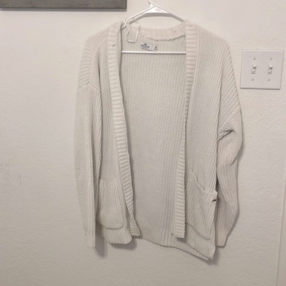 Hollister cardigan